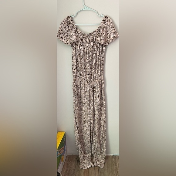 Anthropologie BEACHGOLD Off Shoulder Polka Dot Jumpsuit Size Large - Picture 3 of 15